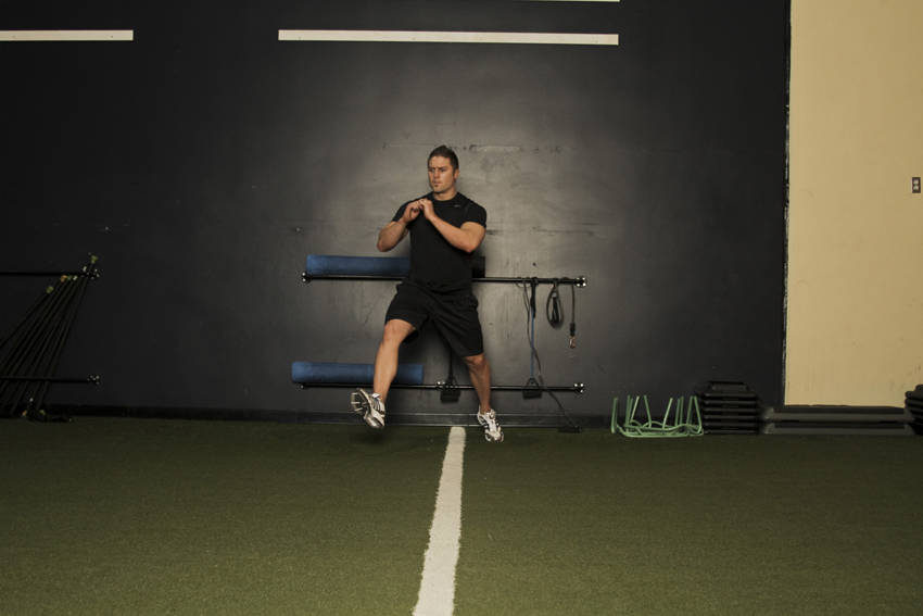 Alternate Leg Diagonal Bound - starting position