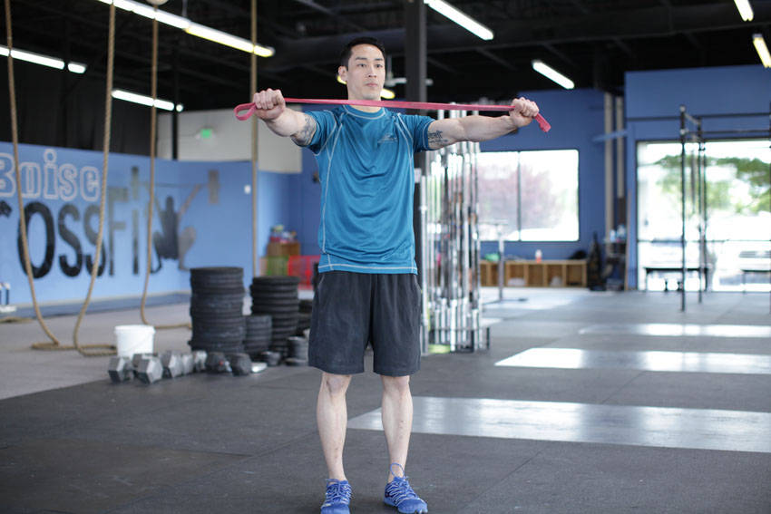 Band Pull Apart - starting position