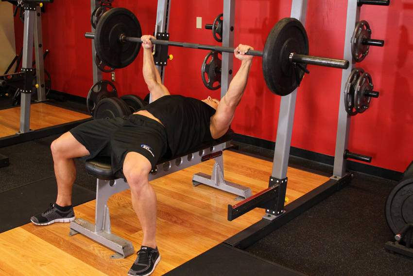 Barbell Bench Press - Medium Grip - starting position