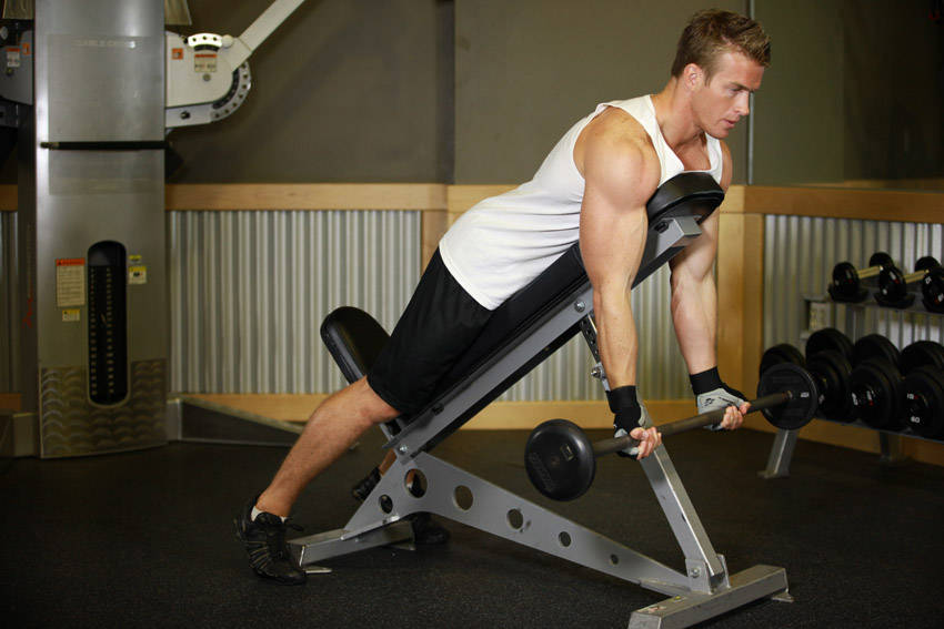 Barbell Curls Lying Against An Incline - starting position