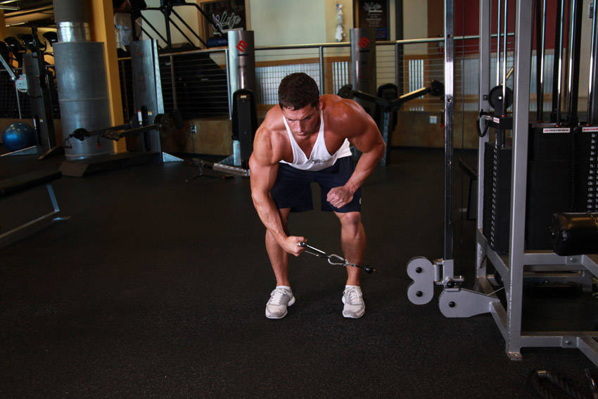 Bent Over Low-Pulley Side Lateral - starting position