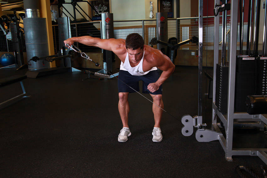 Bent Over Low-Pulley Side Lateral - ending position