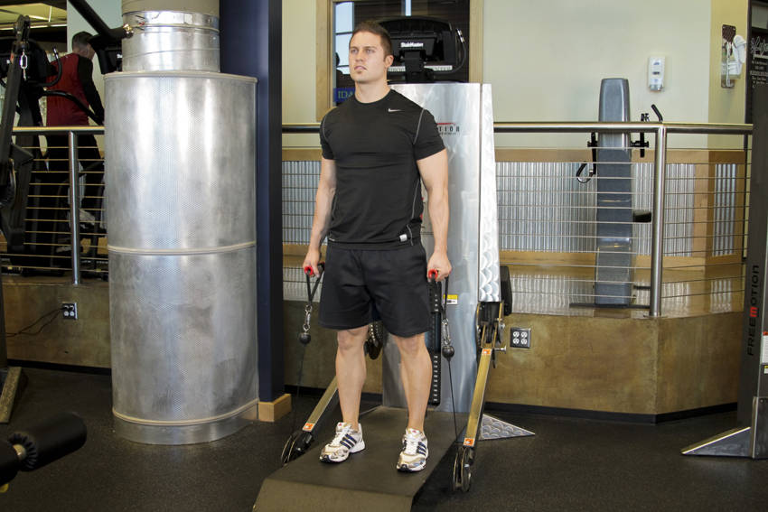 Cable Deadlifts - ending position