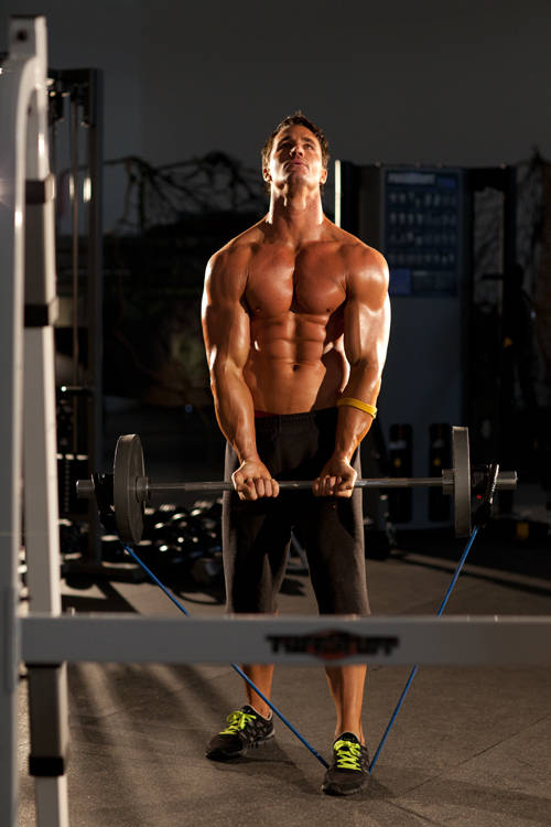 Close-Grip EZ-Bar Curl with Band - starting position