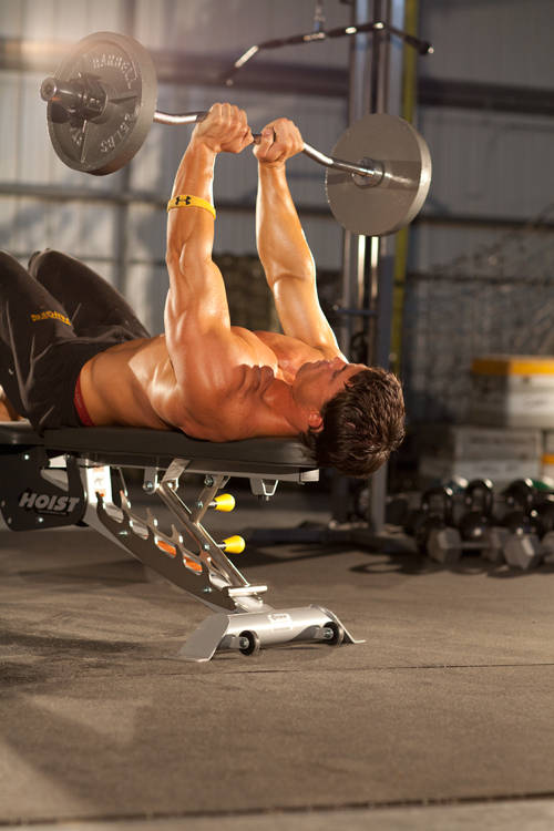 Close-Grip EZ-Bar Press - starting position