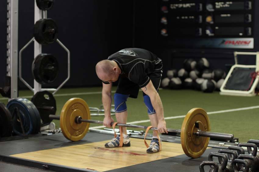 Deadlift with Bands - starting position