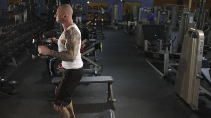 Dumbbell Clean - ending position