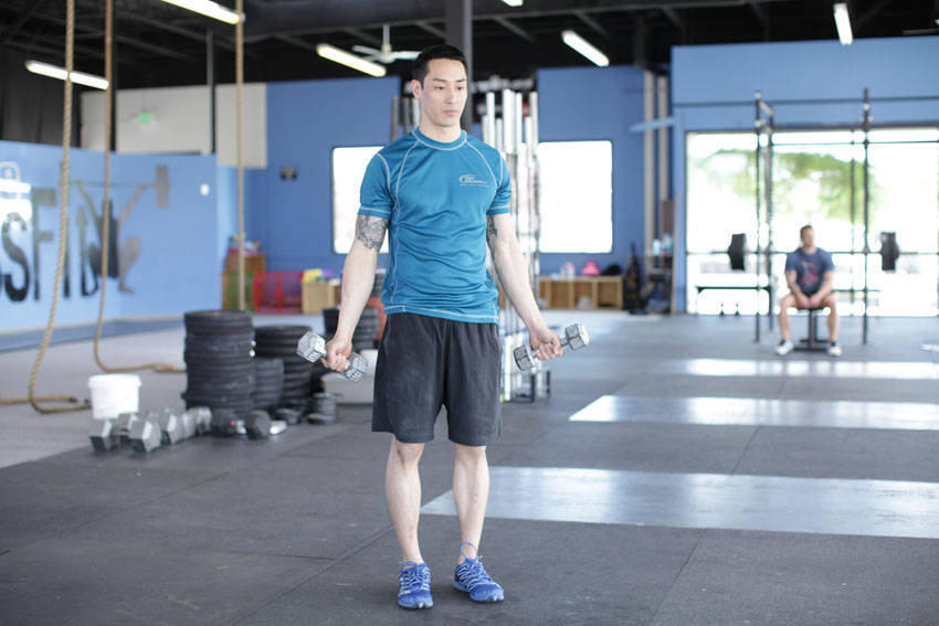 Dumbbell Scaption - starting position