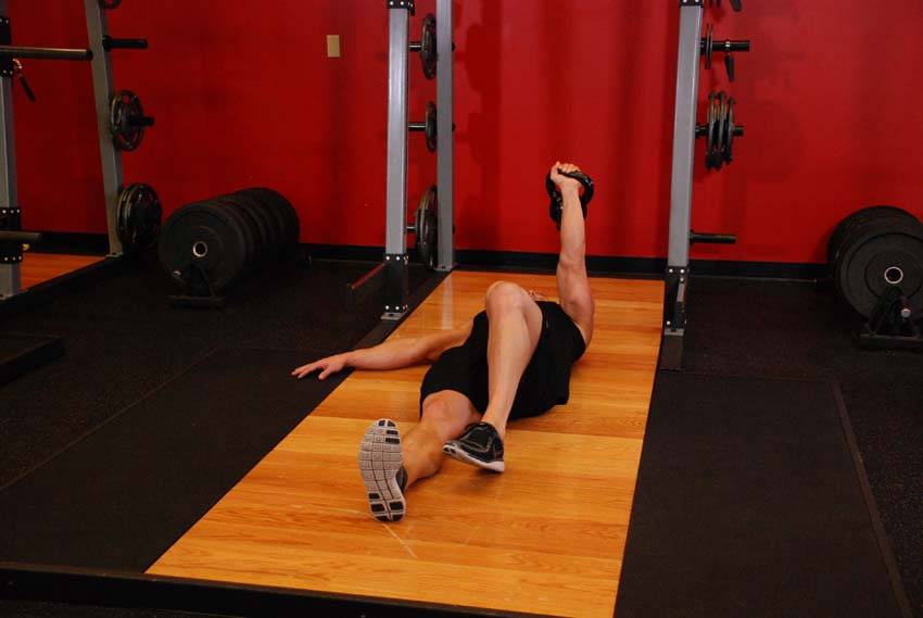 Kettlebell Turkish Get-Up (Squat style) - starting position