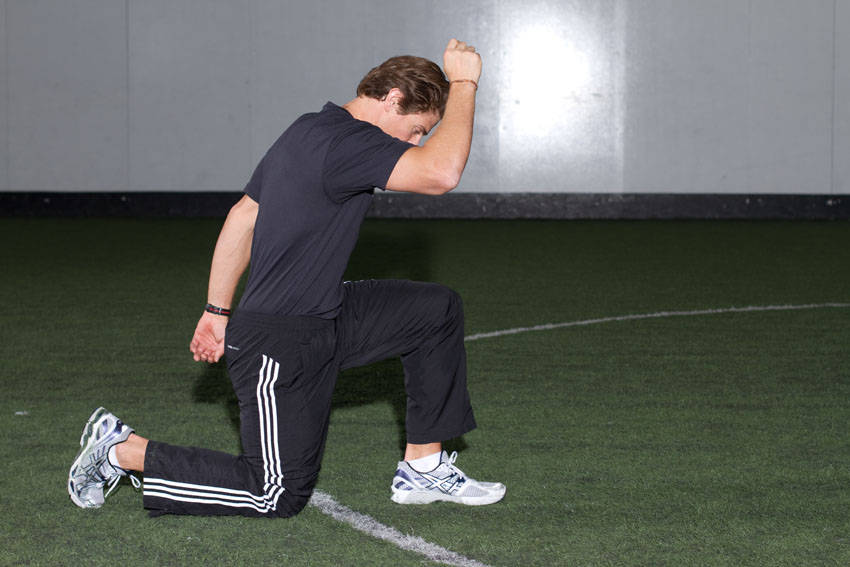 Kneeling Arm Drill - starting position
