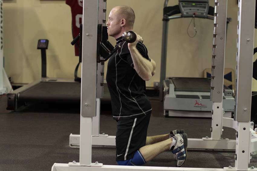 Kneeling Squat - starting position