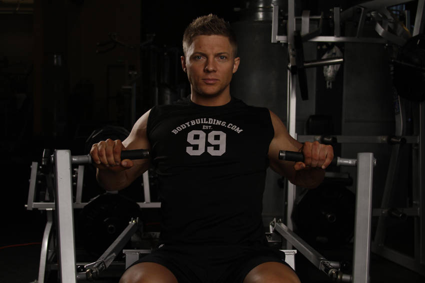 Leverage Chest Press - starting position