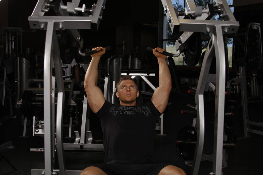 Leverage Shoulder Press - ending position
