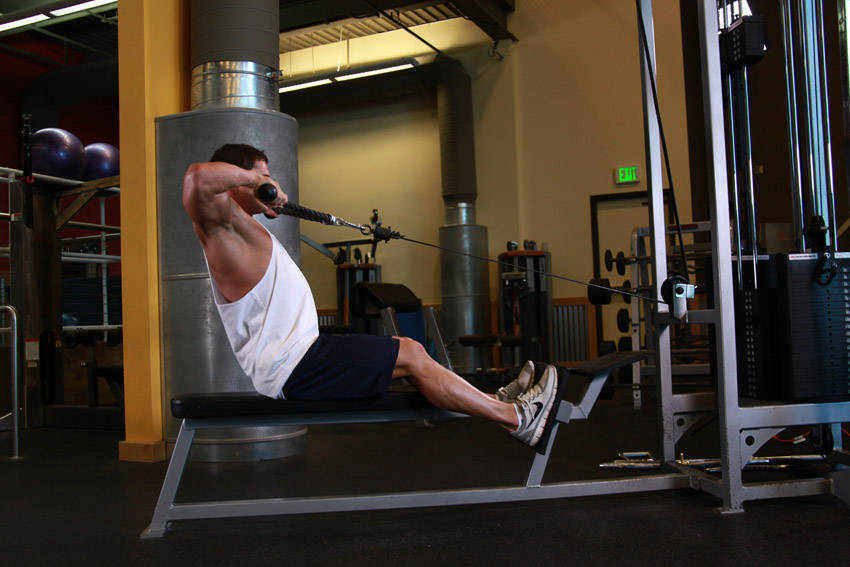 Low Pulley Row To Neck - ending position