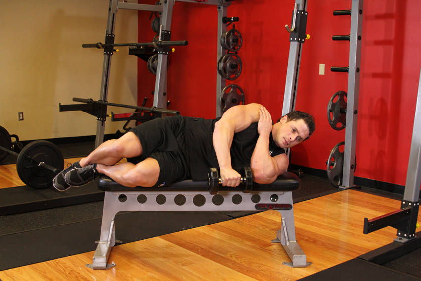 Lying One-Arm Lateral Raise - starting position