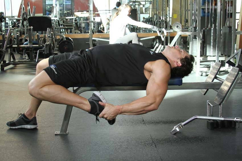 On-Your-Back Quad Stretch - ending position