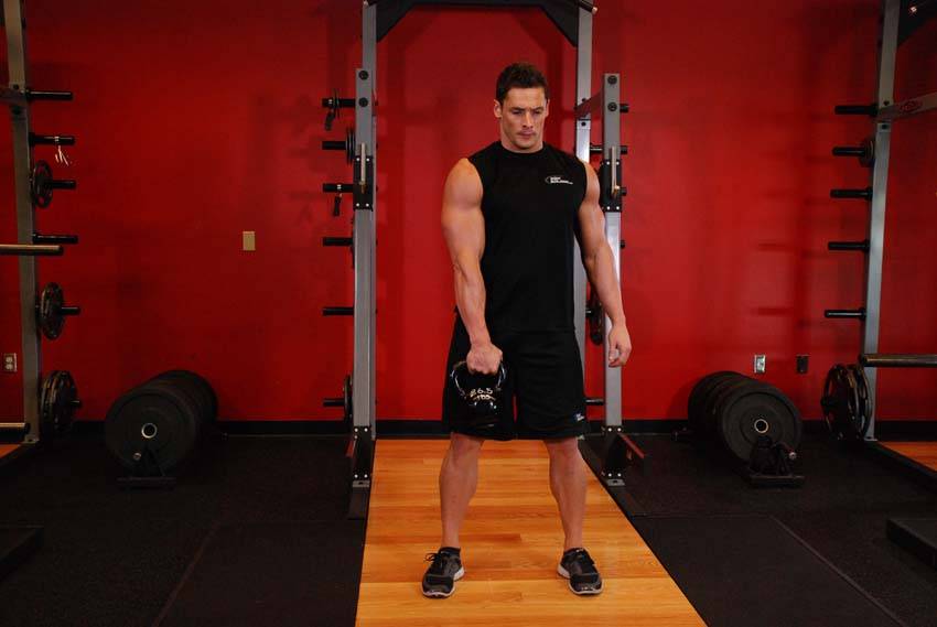 One-Arm Kettlebell Split Snatch - starting position