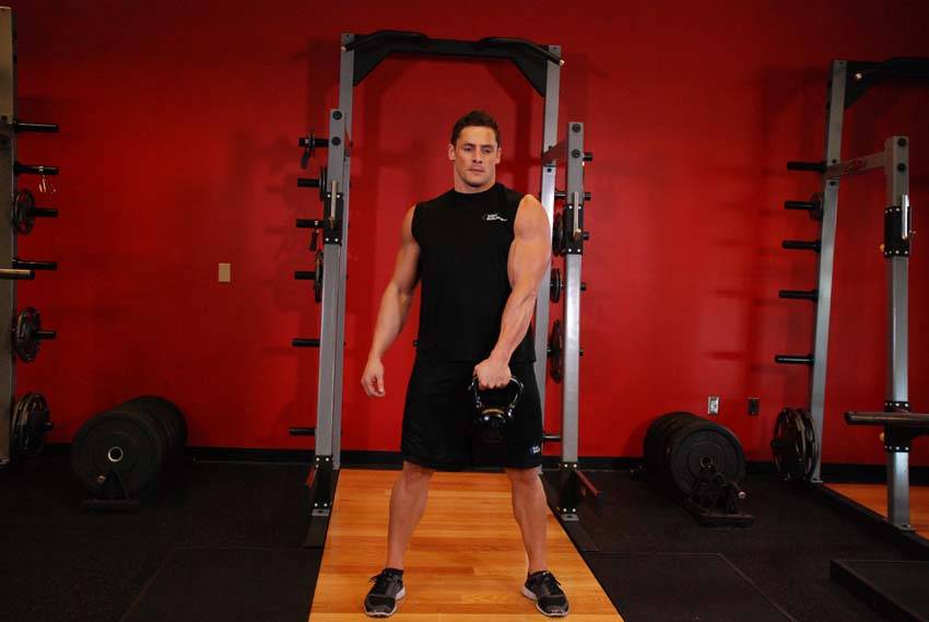 One-Arm Kettlebell Swings - starting position