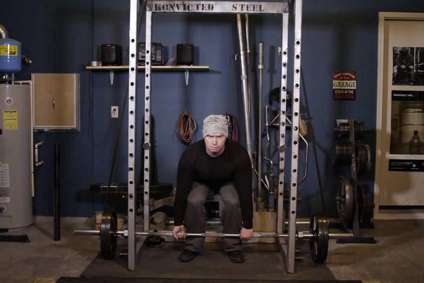 Reverse Band Deadlift - starting position