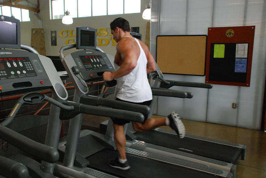 Running, Treadmill - ending position