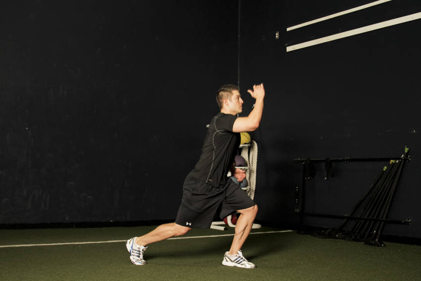 Scissors Jump - starting position