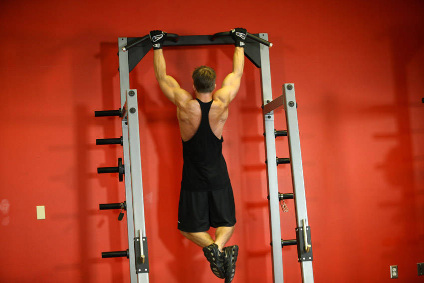 Side To Side Chins - starting position