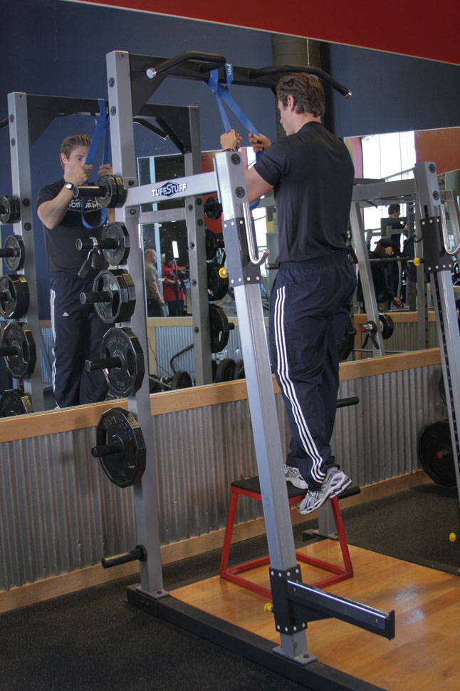 Single-Leg High Box Squat - starting position