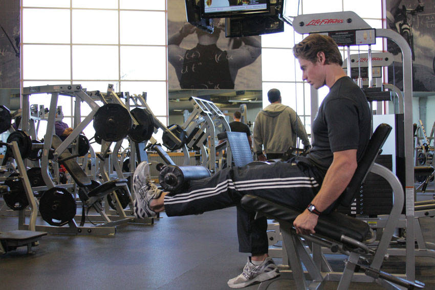 Single-Leg Leg Extension - ending position