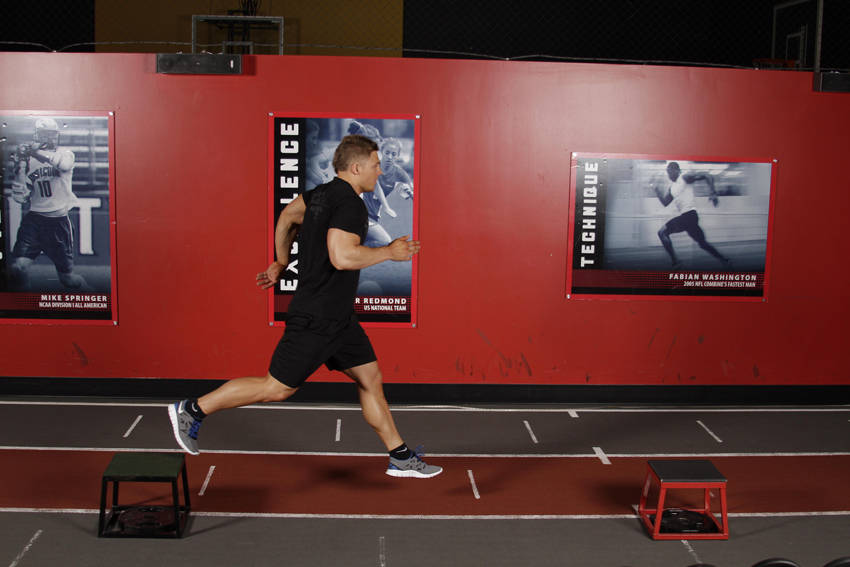 Single-Leg Stride Jump - ending position