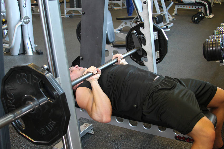 Smith Machine Close-Grip Bench Press - starting position