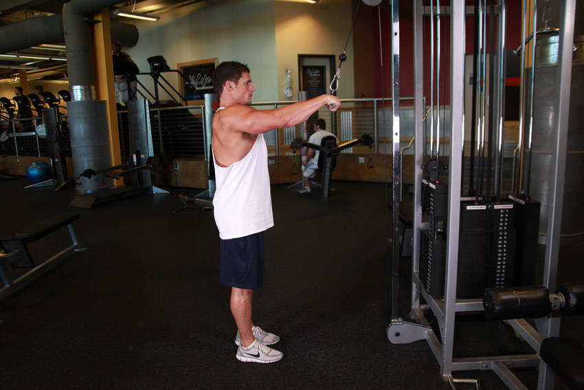 Straight-Arm Pulldown - starting position