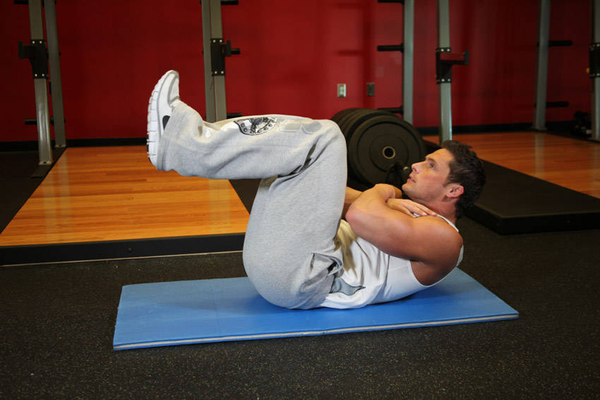 Tuck Crunch - starting position