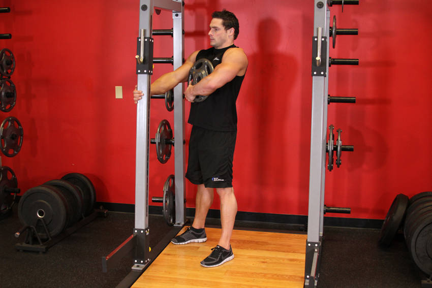 Weighted Sissy Squat - starting position