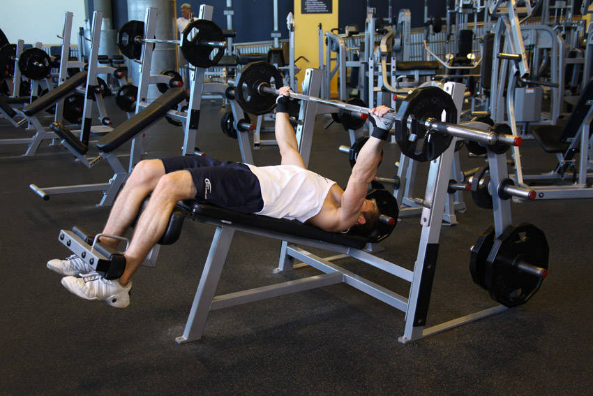 Wide-Grip Decline Barbell Bench Press - starting position