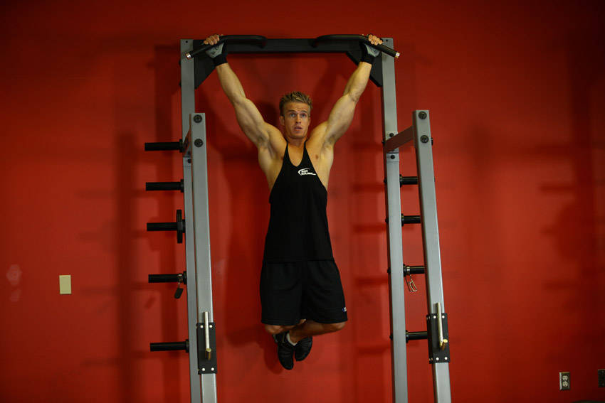 Wide-Grip Rear Pull-Up - ending position